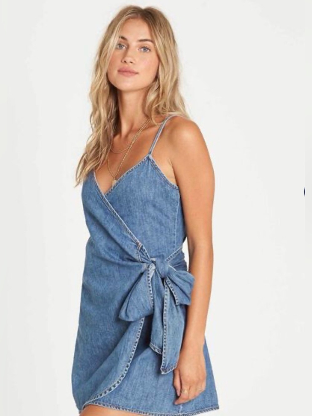 Gorgeous and fun Billabong denim tie dress excellent condition